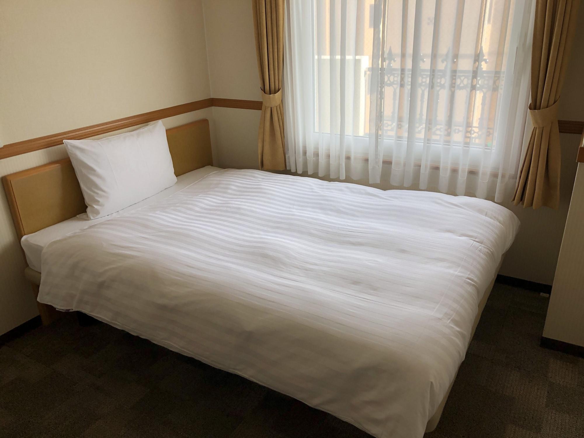 Toyoko Inn Osaka Hankyu Juso-Eki Nishi-Guchi No.1 מראה חיצוני תמונה