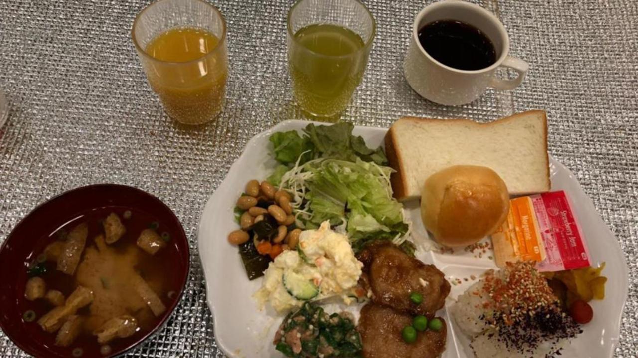 Toyoko Inn Osaka Hankyu Juso-Eki Nishi-Guchi No.1 מראה חיצוני תמונה
